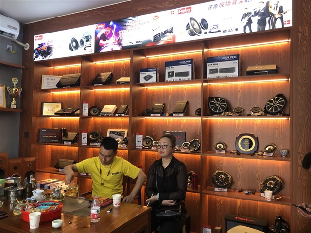 8、音响展示区.jpg